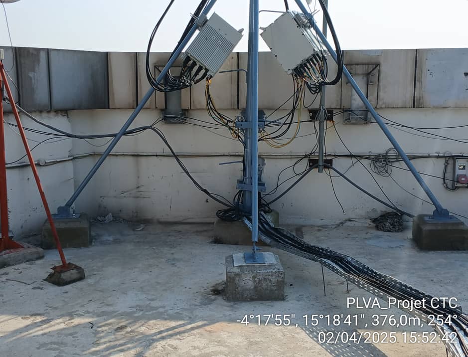 Installation des Équipements Télécom sur Bâtiments - Travaux de Rooftop thumbnail 4