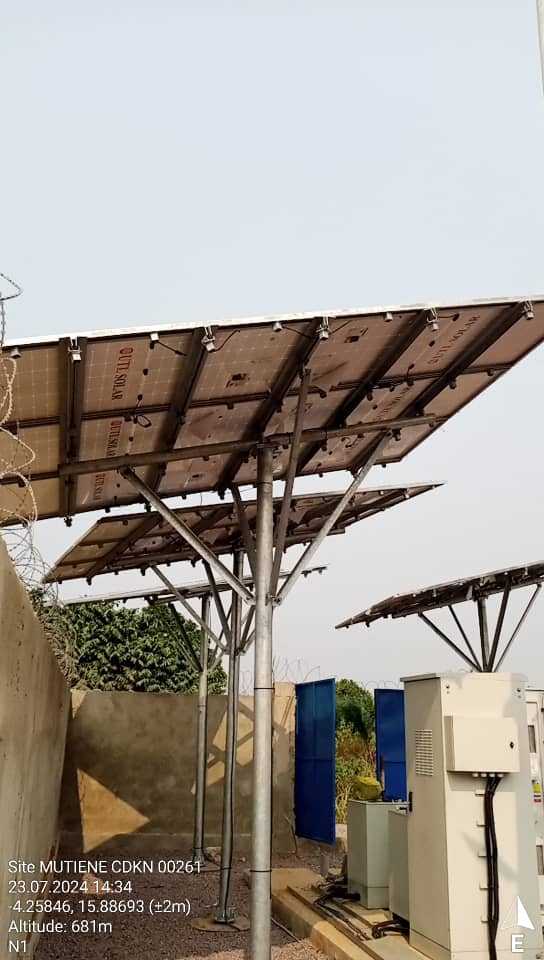 Installation des panneaux solaires thumbnail 11